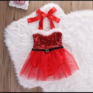 🎅🏼 Baby Santa outfit